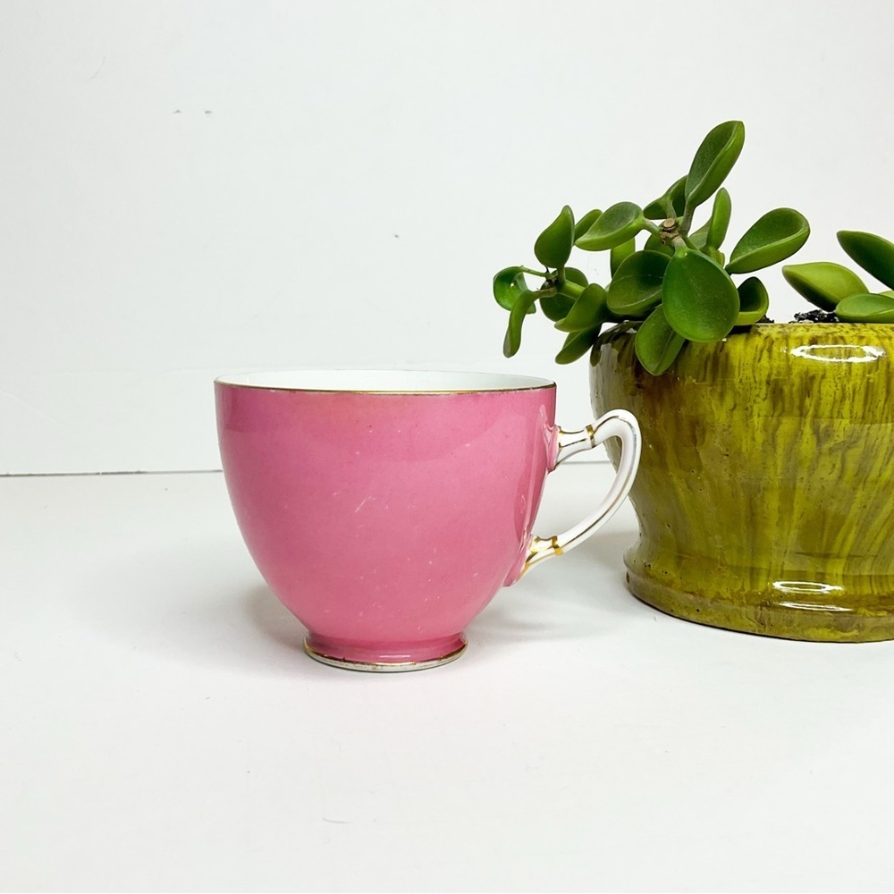 Paragon Teacup Pink Bone China Gold Trim England